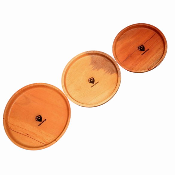 Round Wooden Plates - URBAN AFRIQUE